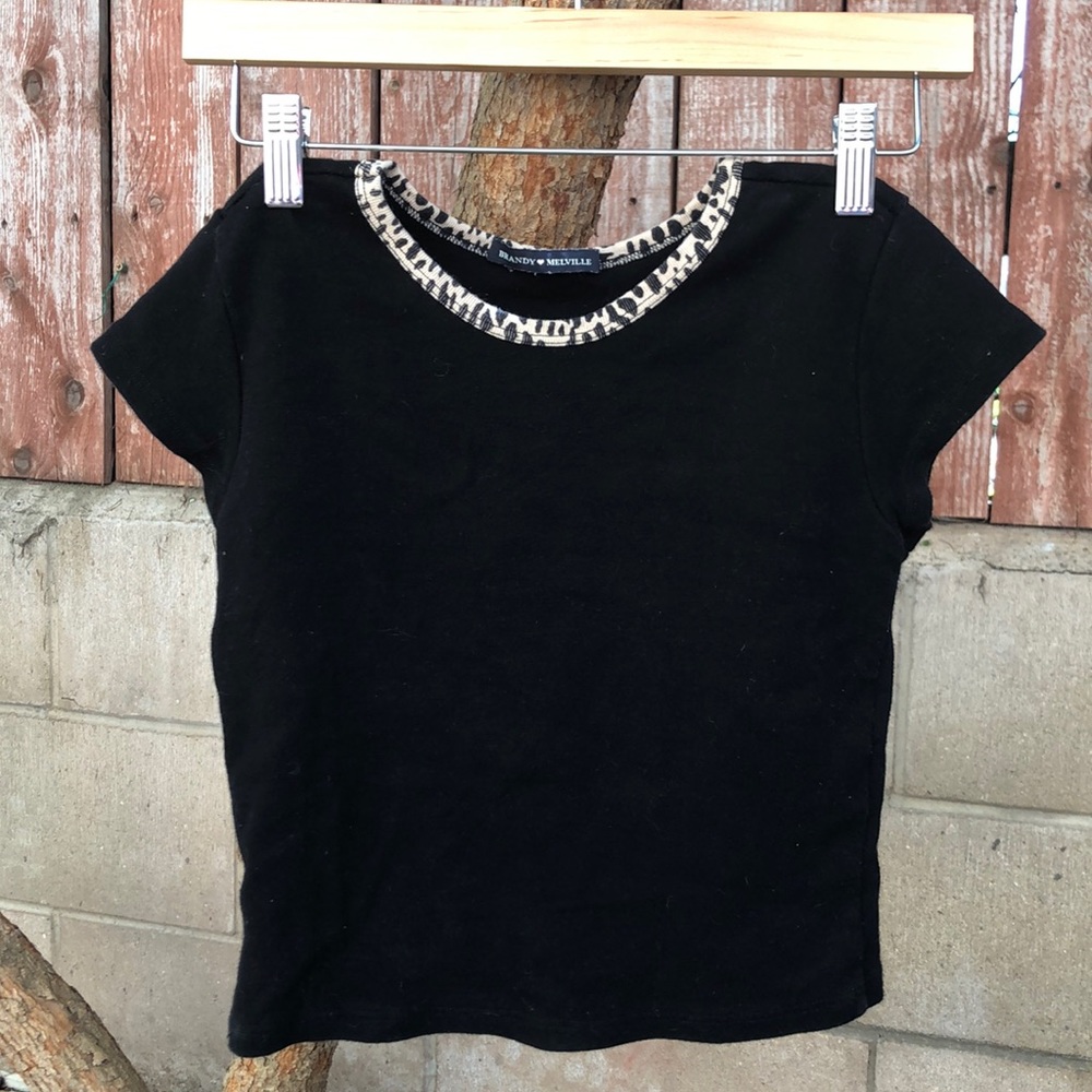 COPY - COPY - Black short sleeve with cheetah pri…